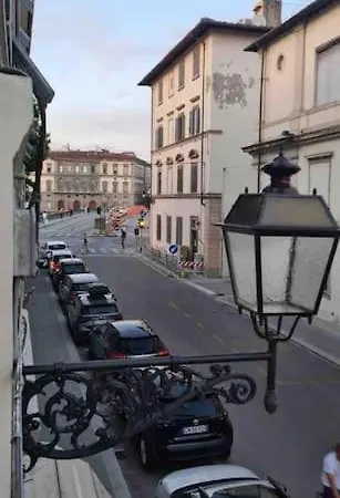 Appartamento Mini Casa Con Terrazzo In Centro